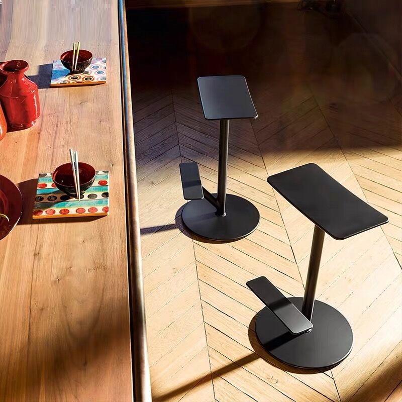 Home Bar Seating - 모던 메탈 높은 바 스툴 스칸디나비아